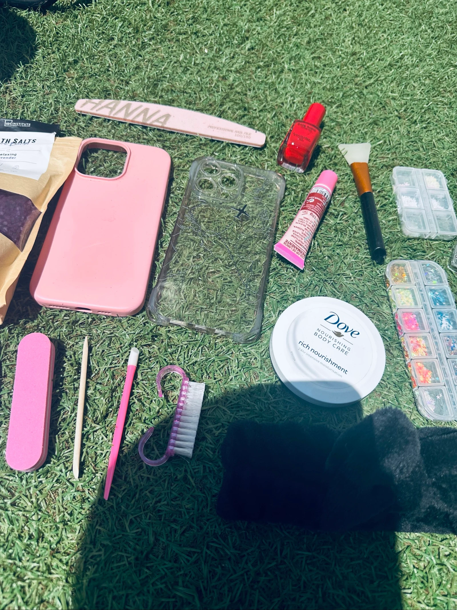 Mini cesta de autocuidado y manicura 💕 (18 piezas) – photo 5